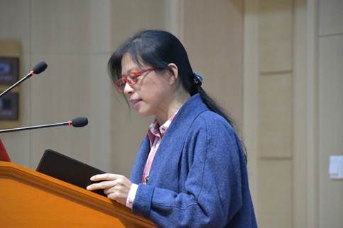说明: E:\E\院办\简报\2018-2019学年第一学期\期中总结\DSC_8779.JPG