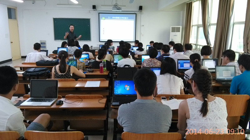 【图文】开展SPSS应用培训 提升教师实证分析能力
